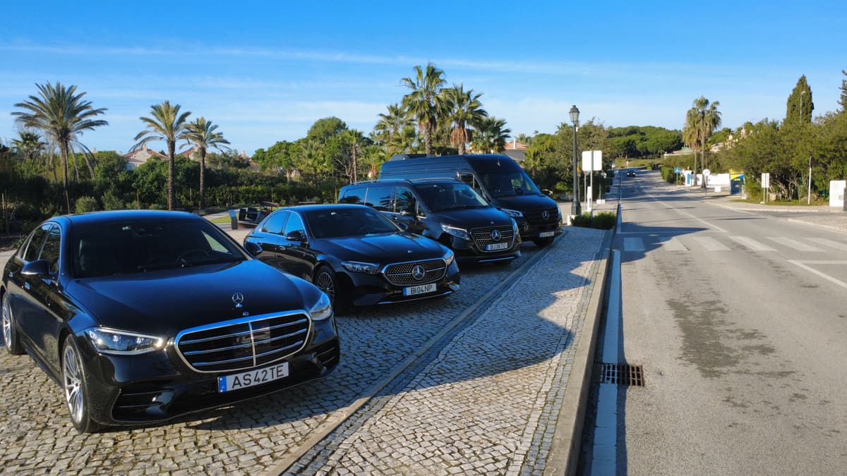 Silver Lane Chauffeur 